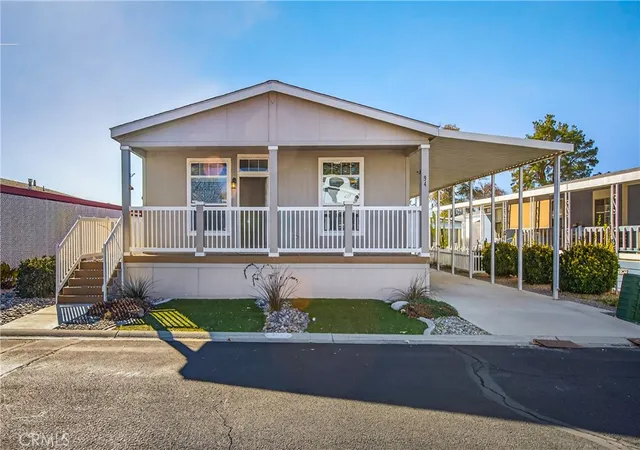 Photo 1 of Manufactured home for sale at 1300 W Menlo Ave #94, Hemet, CA 92543 | MLS# SW26011766 | Listing updated on 2026-07-11