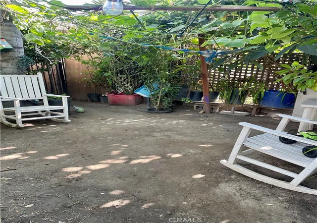 2nd image of 6558 S Van Ness, Los Angeles, CA 90047 | MLS# DW26012162