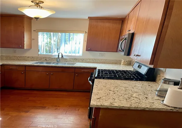4th image of 6558 S Van Ness, Los Angeles, CA 90047 | MLS# DW26012162