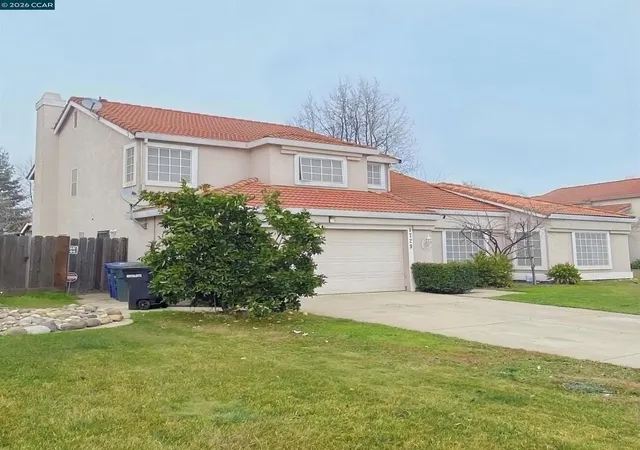 3rd image of 1729 Alum Rock Ct, Modesto, CA 95358 | MLS# 41121242