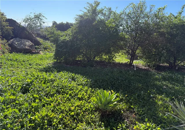 2nd image of 21776 Mojave Trail, Chatsworth, CA 91311 | MLS# SR26012084