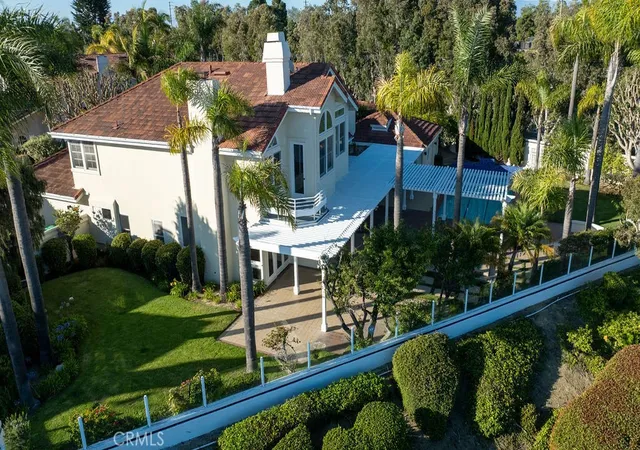 Photo 3 of Single family home for sale at 19 Harbor Pointe, Corona Del Mar, CA 92625 | MLS# NP26011317 | Listing updated on 2026-10-07