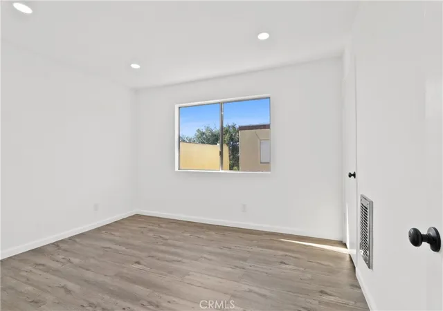 10th image of 730 N Eucalyptus Ave #25, Inglewood, CA 90302 | MLS# DW26011844