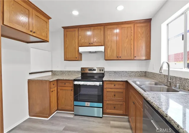 1st image of 730 N Eucalyptus Ave #25, Inglewood, CA 90302 | MLS# DW26011844