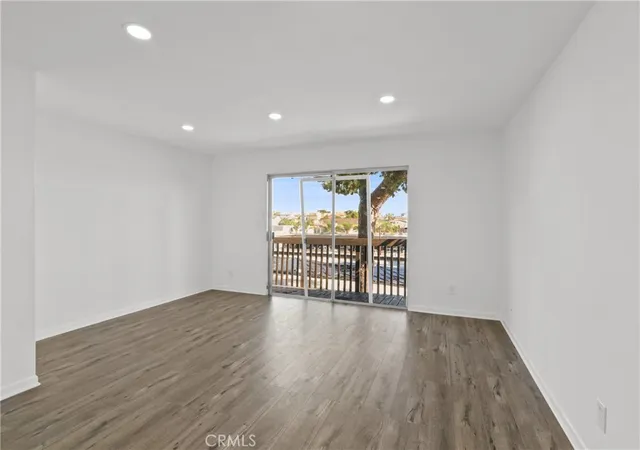 4th image of 730 N Eucalyptus Ave #25, Inglewood, CA 90302 | MLS# DW26011844