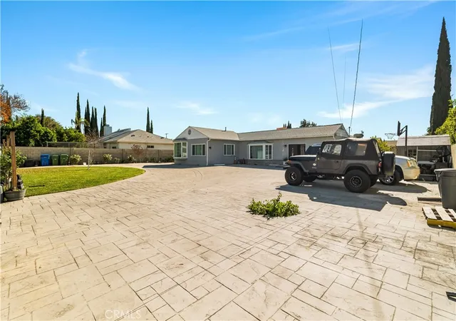 Homes for sale in Van Nuys, CA | 15358 Cohasset, Van Nuys, CA 91406 | MLS# SR26012204