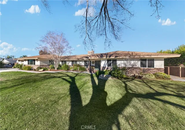 Photo 3 of Single family home for sale at 43840 Citrus View, Hemet, CA 92544 | MLS# IV26012348 | Listing updated on 2026-10-01