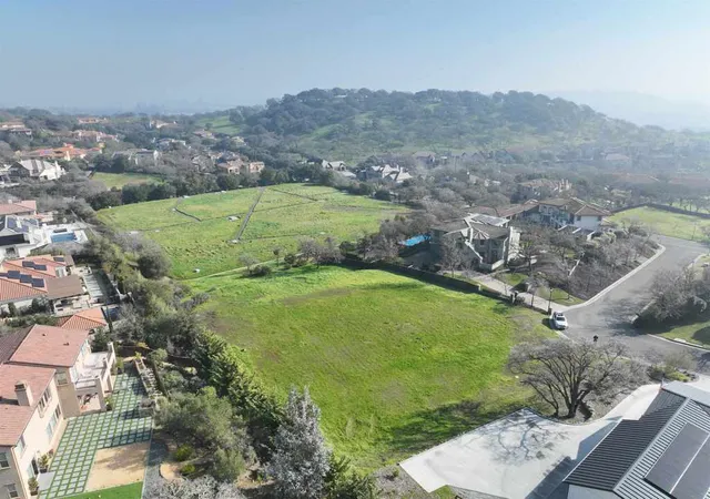 Photo 3 of Land for sale at 5315 Laurel Ridge Ct, Fairfield, CA 94534 | MLS# 41121274 | Listing updated on 2026-01-24