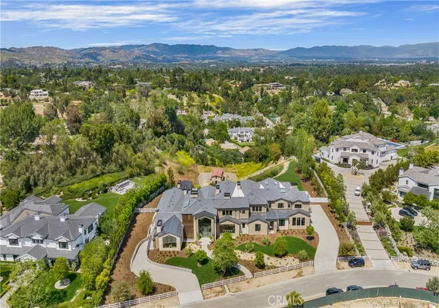 Homes for sale in Hidden Hills, CA | 24105 Hidden Ridge Rd, Hidden Hills, CA 91302 | MLS# SR26009564