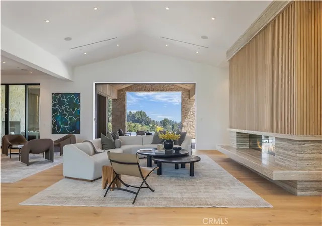 Homes for sale in Hidden Hills, CA | 24105 Hidden Ridge Rd, Hidden Hills, CA 91302 | MLS# SR26009564