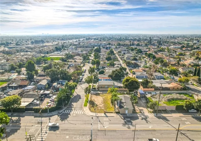 Homes for sale in Santa Ana, CA | 3314 W 5th, Santa Ana, CA 92703 | MLS# CV26012487