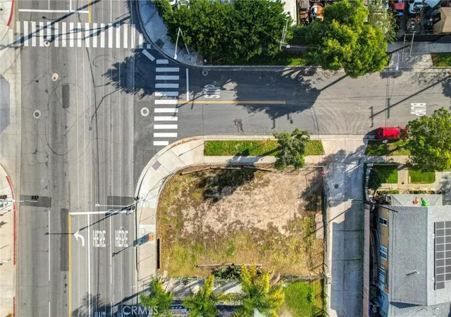 Homes for sale in Santa Ana, CA | 3314 W 5th, Santa Ana, CA 92703 | MLS# CV26012487