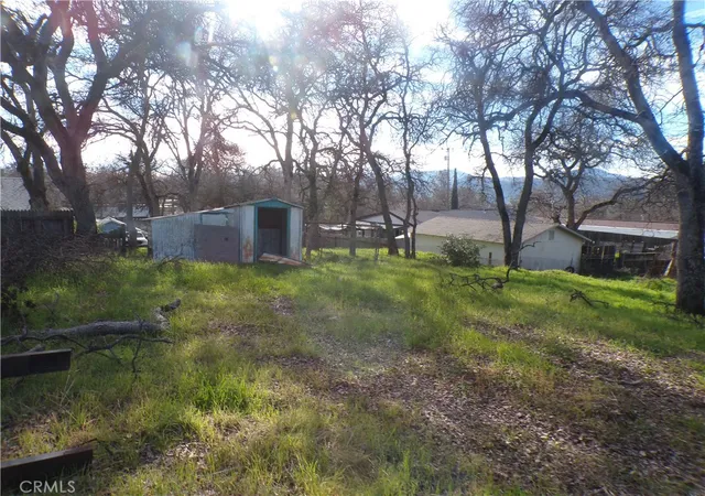3rd image of 15717 38Th, Clearlake, CA 95422 | MLS# LC26012595