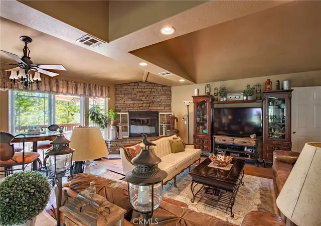 5th image of 48208 Tanglewood Ct, Aguanga, CA 92536 | MLS# IV26004981