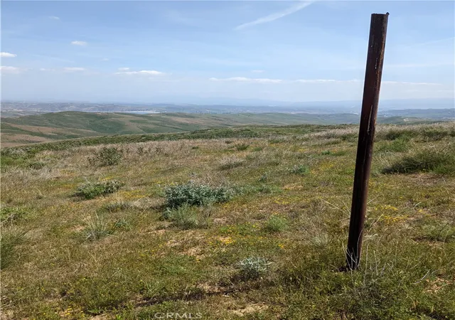 2nd image of 0 Vac Ridge Road, Castaic, CA 91384 | MLS# SR26012684