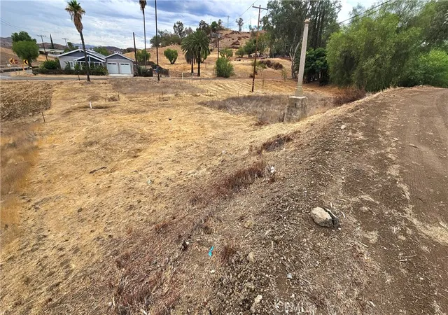 Photo 1 of Land for sale at 0 Mountain View, Lake Elsinore, CA 92350 | MLS# IV26012795 | Listing updated on 2026-09-10