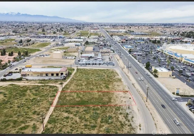 Photo 3 of Land for sale at 1 Bear Valley Rd, Hesperia, CA 92345 | MLS# OC26013073 | Listing updated on 2026-01-28