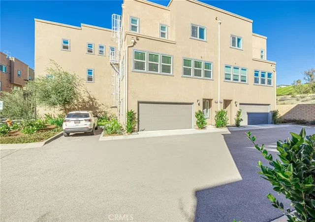 Homes for sale in Sylmar, CA | 12800 N Watt Ln #D, Sylmar, CA 91342 | MLS# SR26013055