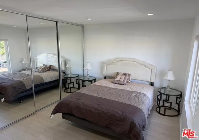 42nd image of 18350 Hatteras St #278, Tarzana, CA 91356 | MLS# 26640465