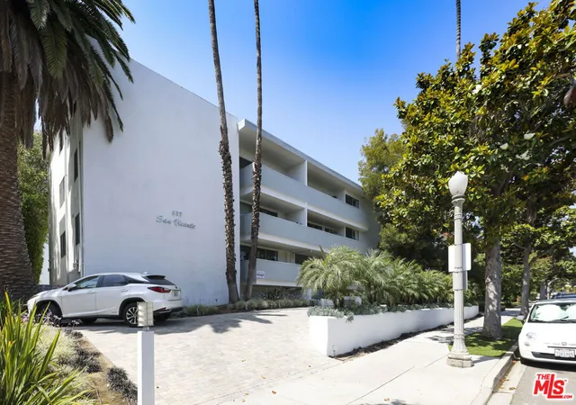 Homes for sale in Santa Monica, CA | 537 San Vicente Blvd, Santa Monica, CA 90402 | MLS# 26640487