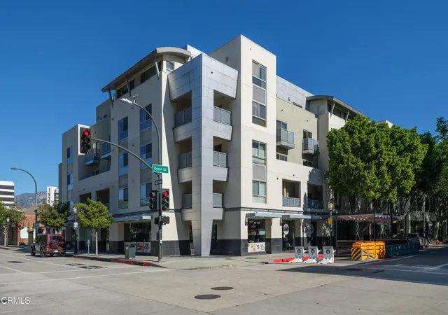 Photo 1 of Sale Pending at 159 W Green St #502A, Pasadena, CA 91105 | MLS# P1-25518 | Listing updated on 2026-09-28