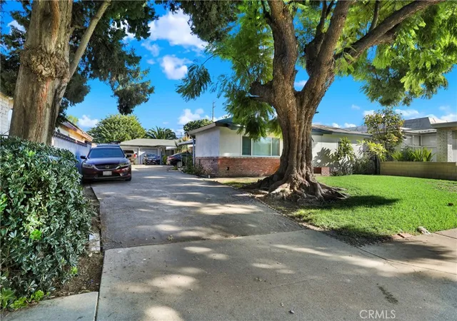 Photo 2 of Multi family home for sale at 291 W Artesia St, Pomona, CA 91768 | MLS# OC26013362 | Listing updated on 2026-09-21