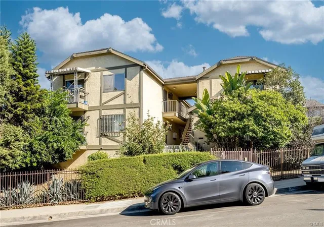 Homes for sale in Los Angeles, CA | 3022 Valle Vista #6, Los Angeles, CA 90065 | MLS# GD26014036