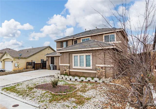 Homes for sale in Hesperia, CA | 13807 Lemongrass, Hesperia, CA 92344 | MLS# HD26014350