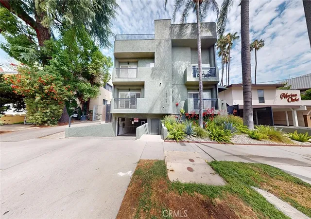 1st image of 14919 Dickens St #105, Sherman Oaks, CA 91403 | MLS# SR26014394
