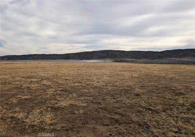 Photo 1 of Land for sale at 0 Vic 95th St W & Ave K8, Lancaster, CA 93536 | MLS# SR25260474 | Listing updated on 2026-03-12