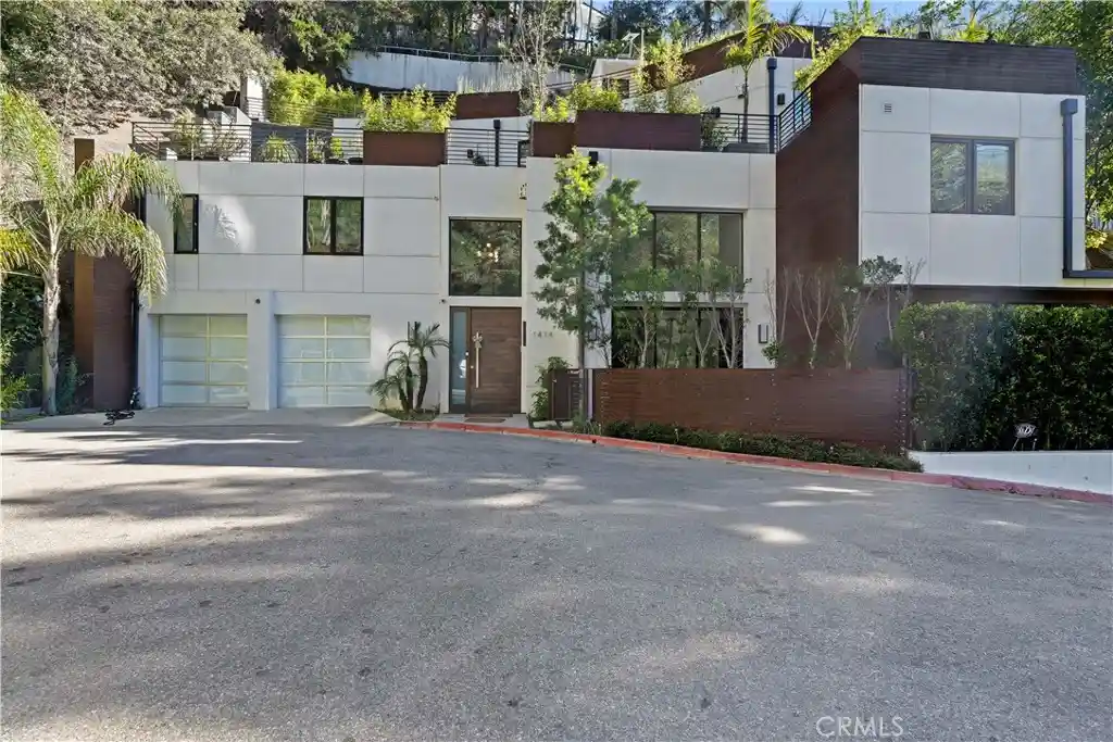 Photo 1 of Single family home for sale at 1414 Dawnridge Dr, Beverly Hills, CA 90210 | MLS# SR26014643 | Listing updated on 2026-08-13