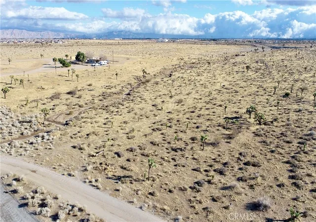 Photo 2 of Land for sale at 0 Eucalyptus, Victorville, CA 92392 | MLS# IG26014707 | Listing updated on 2026-04-02