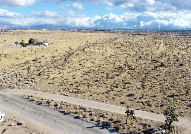 Photo 3 of Land for sale at 0 Eucalyptus, Victorville, CA 92392 | MLS# IG26014707 | Listing updated on 2026-04-02
