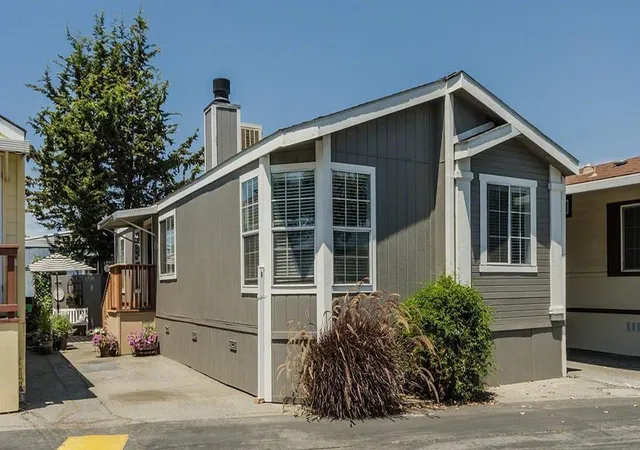 Homes for sale in Redwood City, CA | 3015 E Bayshore Rd #316, Redwood City, CA 94063 | MLS# ML82031942