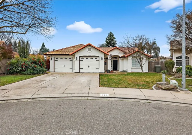 1st image of 724 Robin Dr, Merced, CA 95340 | MLS# MC26013670