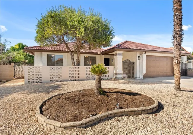 Homes for sale in Hemet, CA | 1127 Alleppo Ct, Hemet, CA 92545 | MLS# SW26013741