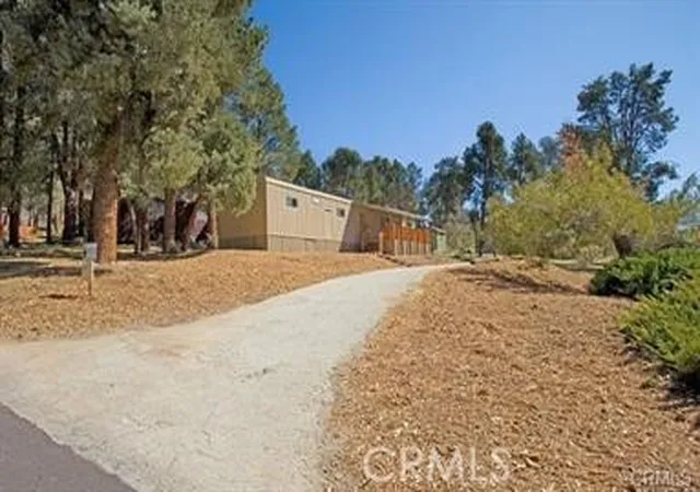 Photo 2 of Single family home for sale at 2820 Polar Way, Pine Mountain Club, CA 93222 | MLS# SR26014926 | Listing updated on 2026-01-26
