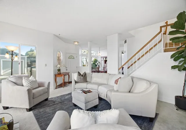 3rd image of 25495 Southwick Dr, Hayward, CA 94544