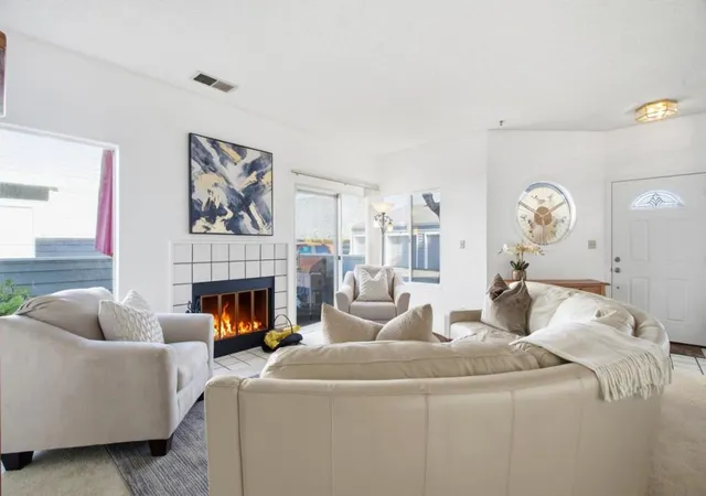 4th image of 25495 Southwick Dr, Hayward, CA 94544