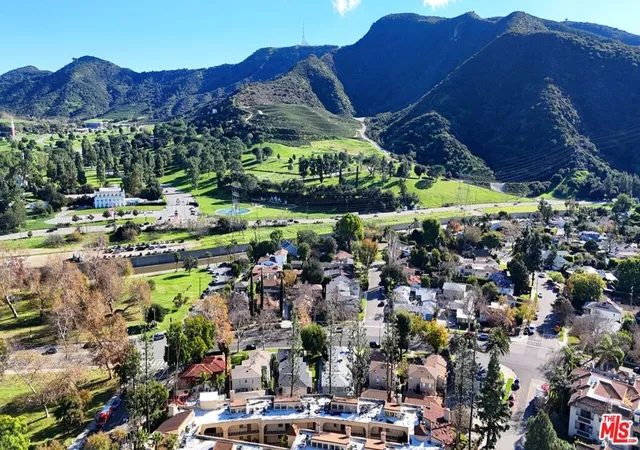 2nd image of 2912 W Riverside Dr, Burbank, CA 91505 | MLS# 26641367