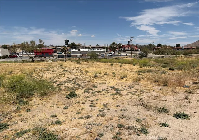 4th image of 0 Taloga, Apple Valley, CA 92307 | MLS# IG26015179