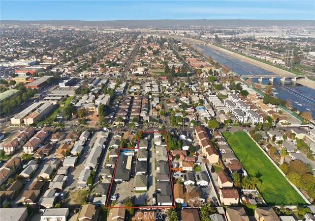 Photo 4 of House for sale at 5218 Live Oak, Cudahy, CA 90201 | MLS# DW26003531 | Listing updated on 2026-03-10