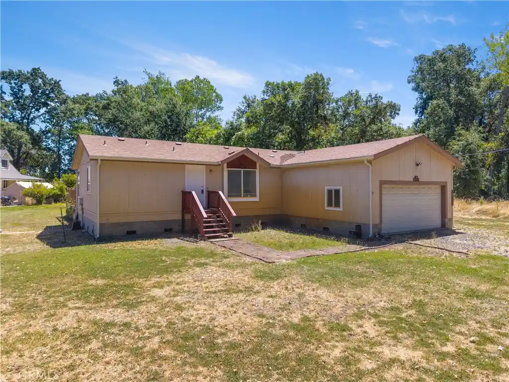 Manufactured home for sale at 2816 Park View Dr, Lakeport, CA 95453 | MLS# LC26015101