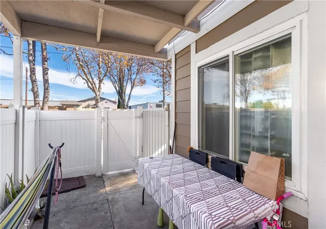 2nd image of 1650 12 S Campus, Ontario, CA 91761