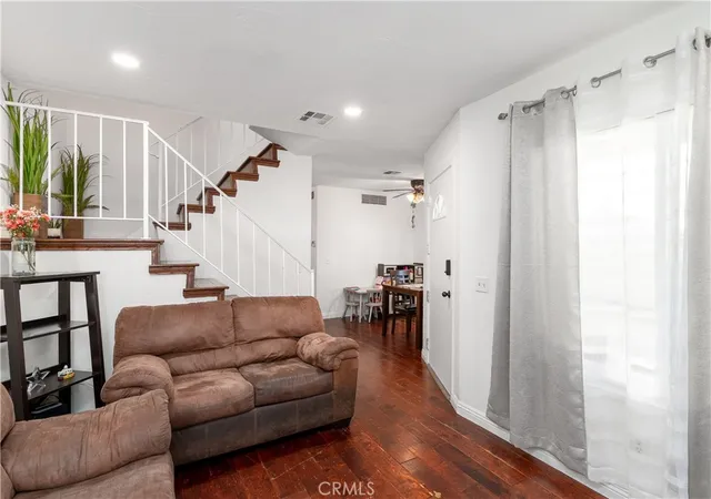3rd image of 1650 12 S Campus #12, Ontario, CA 91761 | MLS# IV26011172