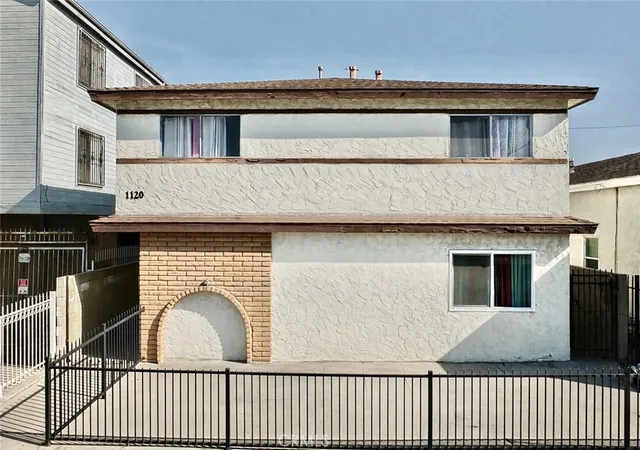 Homes for sale in Long Beach, CA | 1120 Raymond Ave, Long Beach, CA 90804 | MLS# PW26013959
