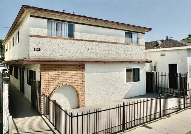 Homes for sale in Long Beach, CA | 1120 Raymond Ave, Long Beach, CA 90804 | MLS# PW26013959