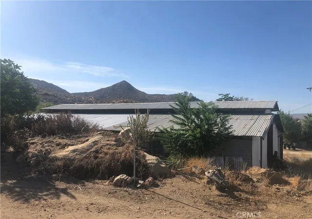 Photo 4 of Land for sale at 1890 S State, Hemet, CA 92543 | MLS# SW26015636 | Listing updated on 2026-01-22