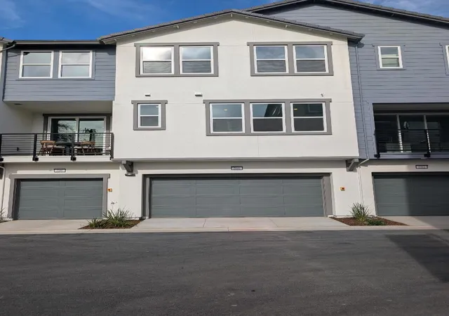 1st image of 291 Wagon Wy #28-02 - Plan 6, Campbell, CA 95008 | MLS# ML82032172