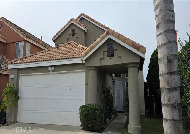 Photo 4 of Single family home for sale at 11766 San Ribas, Fontana, CA 92337 | MLS# DW26016094 | Listing updated on 2026-04-14
